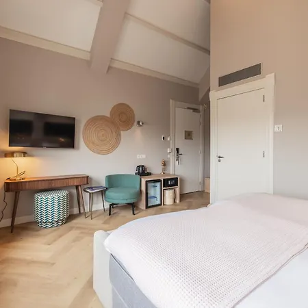 Rembrandt Hotel 3*