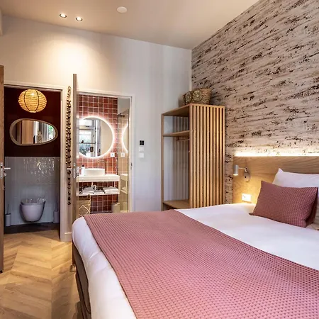Rembrandt Hotel 3*