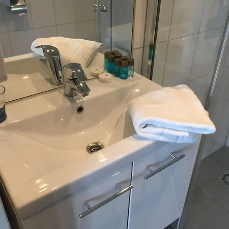 City Hotel Rembrandt Hotel 3*