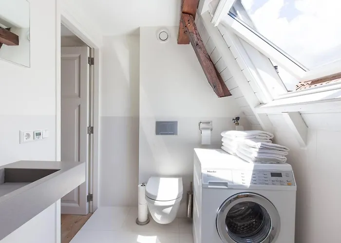 Rembrandt فندق 3*